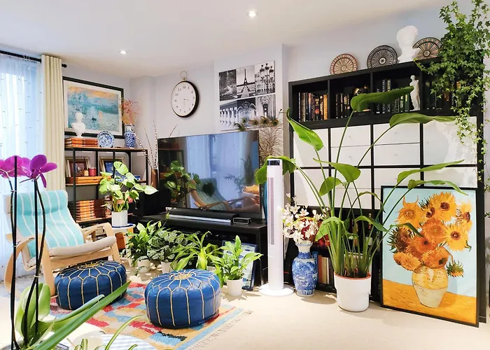 A Private Bedroom With Art Style Located In The City Center